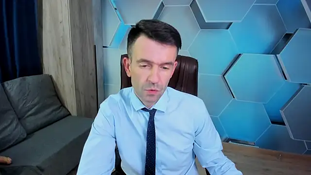 SteveTiger online show from 11/13/25, 02:43