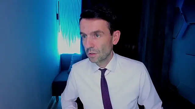 SteveTiger online show from 10/26/25, 03:34