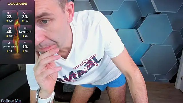 SteveTiger online show from 11/19/25, 11:21