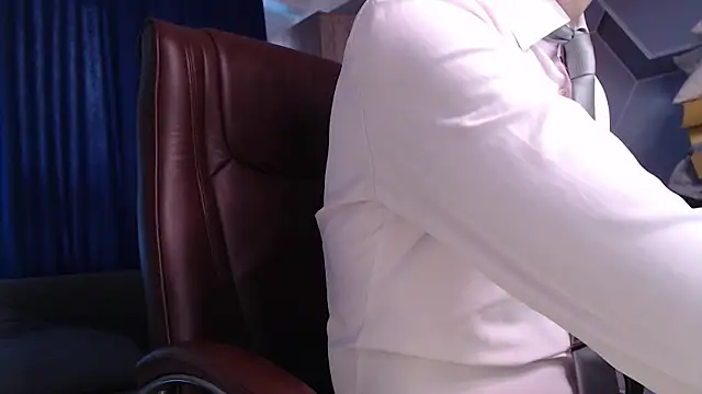 SteveTiger online show from 11/10/25, 10:42