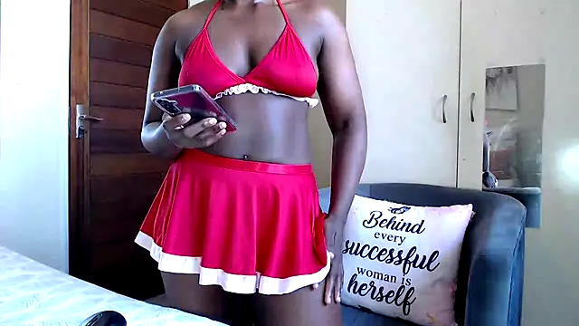 Snapshot of FitSelina66 chatting on 03/22/25, 08:51 FitSelina66 online show from 03/22/25, 08:51