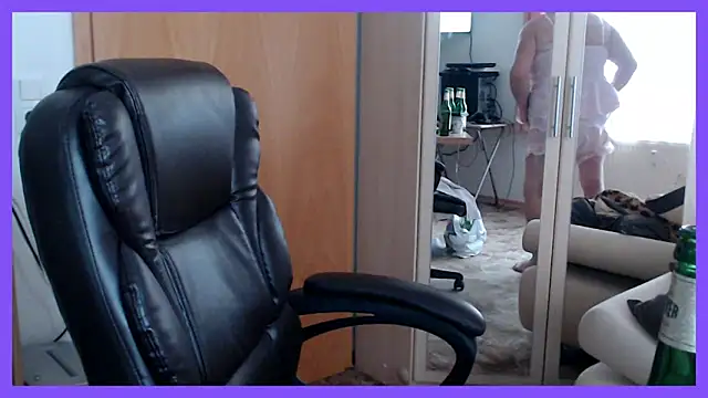 Snapshot of Sissygera chatting on 01/21/25, 01:54 Sissygera online show from 01/21/25, 01:54