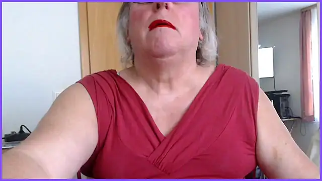 Snapshot of Sissygera chatting on 03/01/25, 03:49 Sissygera online show from 03/01/25, 03:49