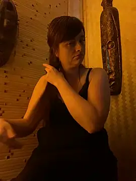 Snapshot of PhotoBabe chatting on 03/01/25, 02:04 PhotoBabe online show from 03/01/25, 02:04