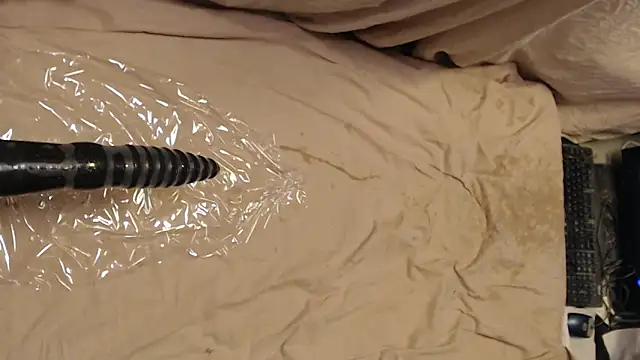 Snapshot of Ylvis88 chatting on 01/21/25, 08:32 Ylvis88 online show from 01/21/25, 08:32