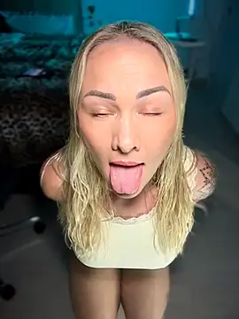 NastyMilf  online show from 03/15/26, 07:21