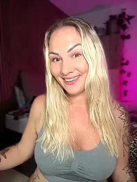 NastyMilf  online show from 04/10/26, 09:00