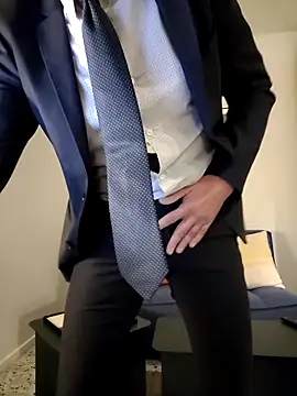 Justforoneday online show from 12/01/25, 09:26