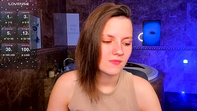 Snapshot of MelindaTin chatting on 06/07/26, 12:49 MelindaTin online show from 06/07/26, 12:49