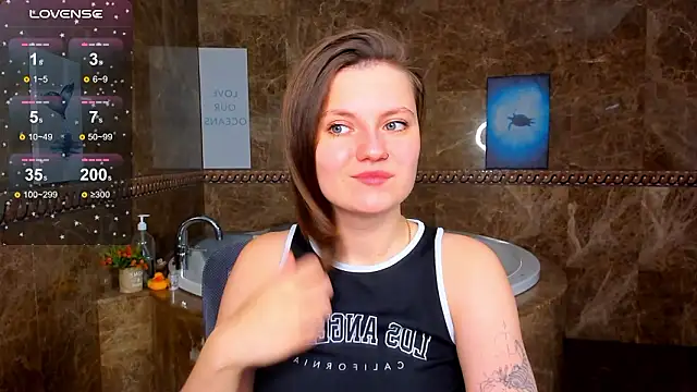 MelindaTin online show from 03/15/26, 01:01