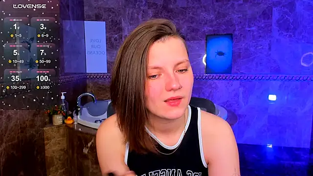 MelindaTin online show from 04/11/26, 01:13