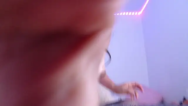 step daughter online show from 05/18/26, 12:55