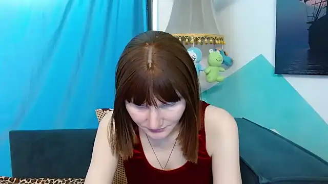 cornflower mm online show from 11/28/25, 01:39