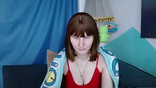 Snapshot of cornflower_mm chatting on 09/29/25, 01:45 cornflower mm online show from 09/29/25, 01:45