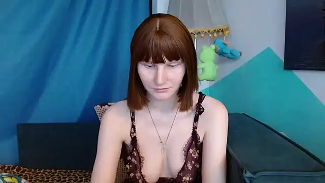 cornflower mm online show from 10/31/25, 01:46