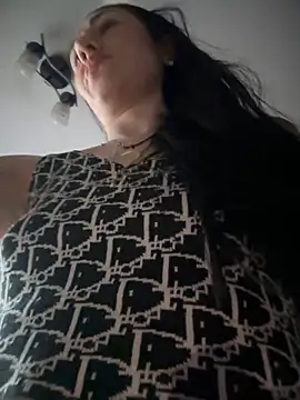 Snapshot of LORA_x chatting on 03/13/25, 02:44 LORA x online show from 03/13/25, 02:44