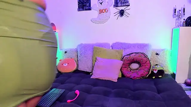 LillyCandy online show from 11/01/25, 05:18