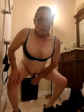 bobby69cock online show from 06/12/26, 09:40