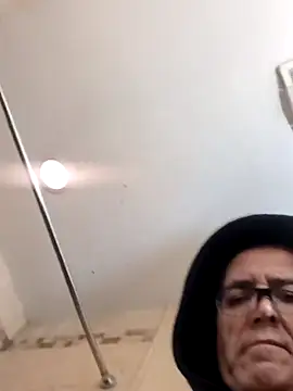 bobby69cock online show from 11/15/25, 09:24