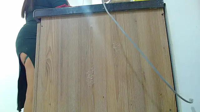 Ixchel Anaid online show from 10/06/25, 12:56