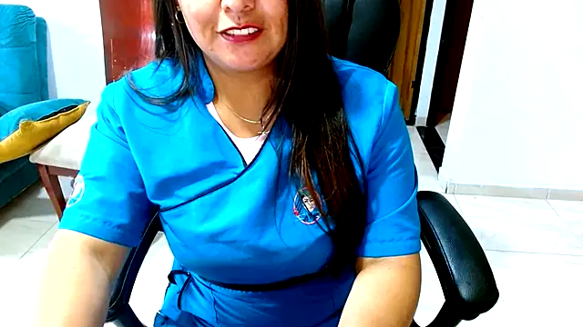 Ixchel Anaid online show from 11/18/25, 05:05