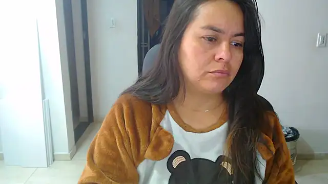 Ixchel Anaid online show from 10/09/25, 11:55