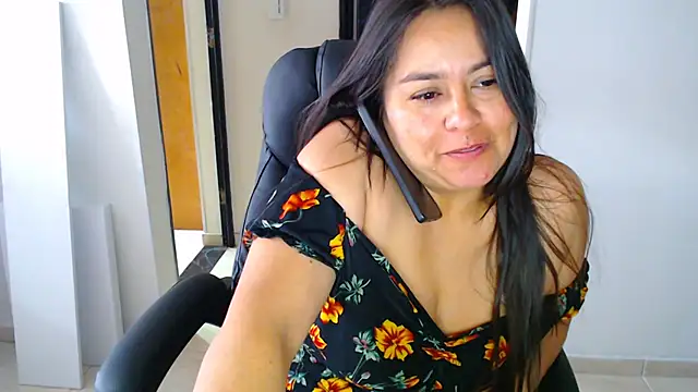 Ixchel Anaid online show from 09/27/25, 02:45