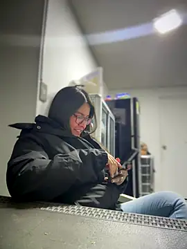 Ixchel Anaid online show from 09/15/25, 01:06