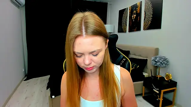 Strawberrye online show from 05/29/26, 03:23