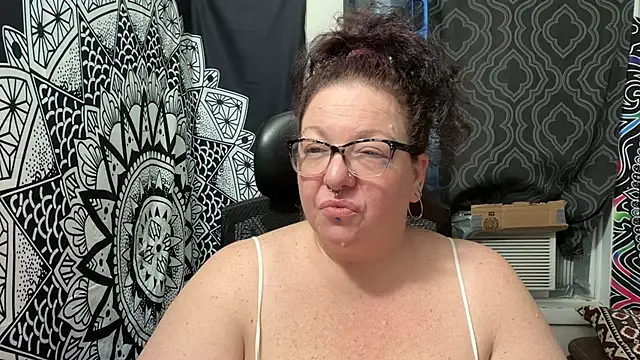Miss Phat Booty online show from 05/24/26, 04:45