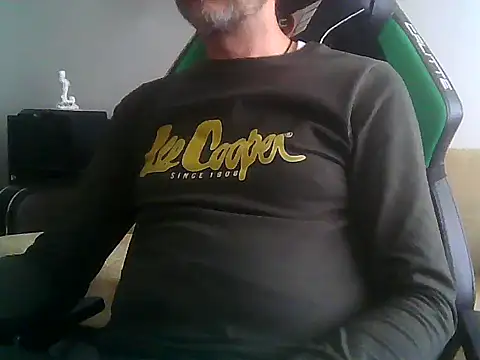 Snapshot of boran34 chatting on 05/07/26, 03:48 boran34 online show from 05/07/26, 03:48