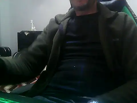 Snapshot of boran34 chatting on 03/13/26, 09:09 boran34 online show from 03/13/26, 09:09