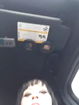 EVILYN online show from 12/17/25, 06:35