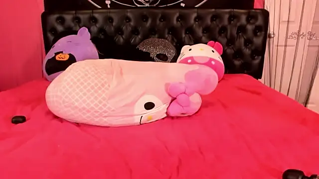 EVILYN online show from 02/14/25, 08:42