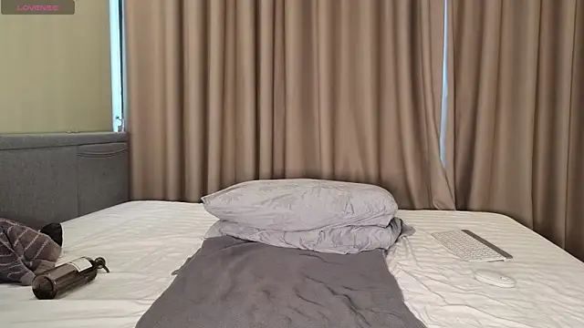 LucyNuty online show from 03/21/25, 08:50