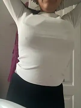 Aestheticsgirl online show from 01/14/26, 09:02