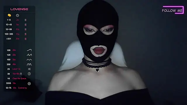 Bigfemblue online show from 10/09/25, 12:22