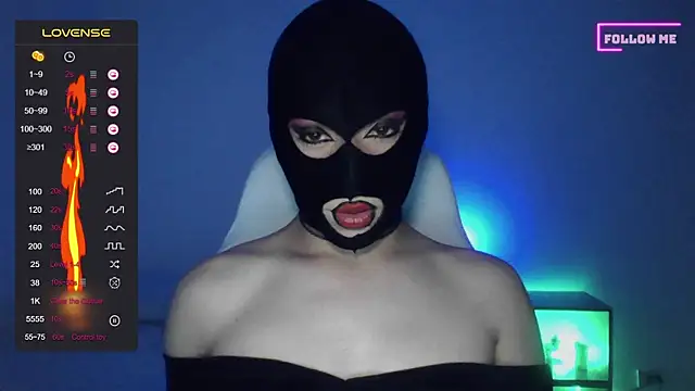 Bigfemblue online show from 11/06/25, 12:14