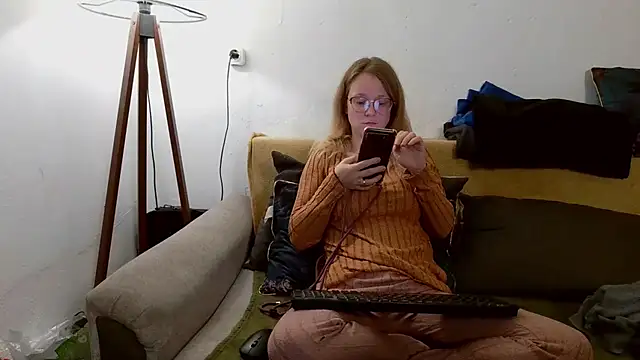 little-leni online show from 01/13/26, 07:18