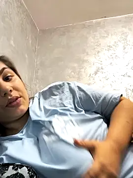 Emma Muller32 online show from 11/05/25, 01:09