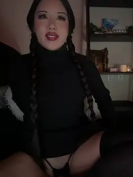 Snapshot of Amanita_Bloom chatting on 02/01/25, 02:37 Amanita Bloom online show from 02/01/25, 02:37
