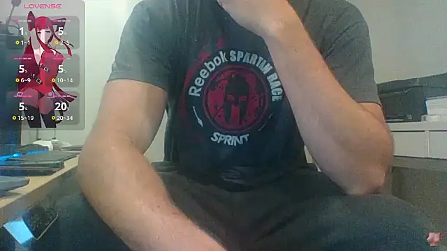 Snapshot of Bloopers66 chatting on 10/03/25, 12:17 Bloopers66 online show from 10/03/25, 12:17
