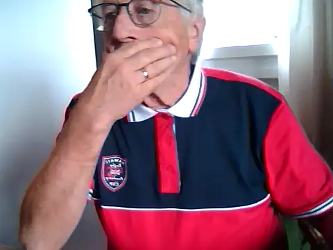 johnjohn622662 online show from 09/23/25, 12:23