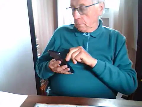 johnjohn622662 online show from 09/17/25, 03:25