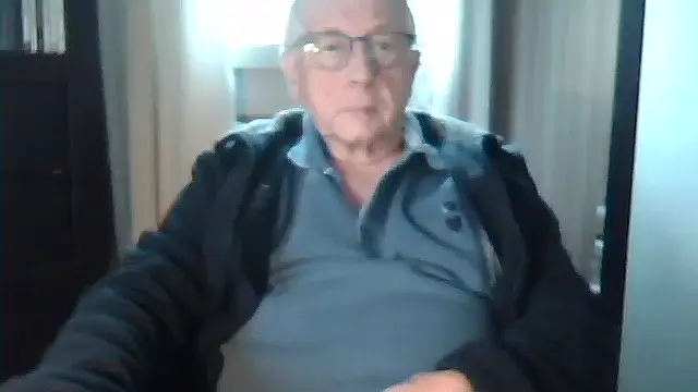 johnjohn622662 online show from 01/12/26, 03:08