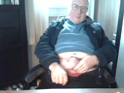 johnjohn622662 online show from 01/13/26, 02:54