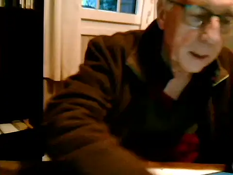 Snapshot of johnjohn622662 chatting on 12/03/25, 04:06 johnjohn622662 online show from 12/03/25, 04:06