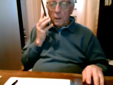 Snapshot of johnjohn622662 chatting on 11/05/25, 04:21 johnjohn622662 online show from 11/05/25, 04:21