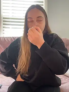 jaseyrae online show from 03/28/26, 03:57