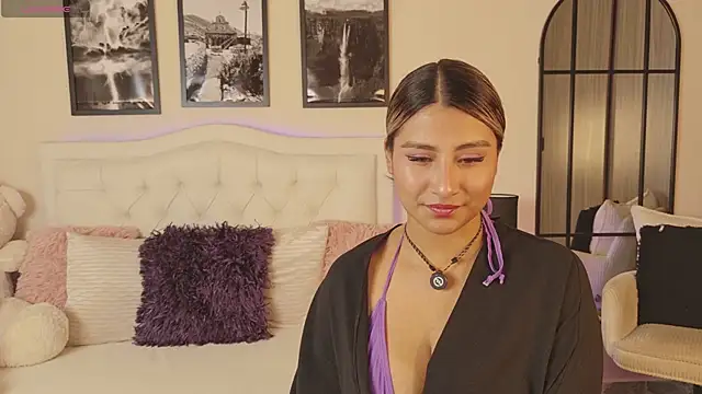 Rubyross21 online show from 06/11/26, 10:40